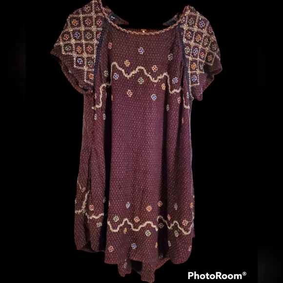 Free People in the Clouds Embroidered Embellished Mini Dres/Tunic Size SP - Picture 2 of 10